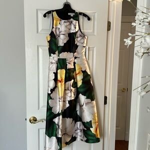 Kay Unger Formal Floral Midi Dress